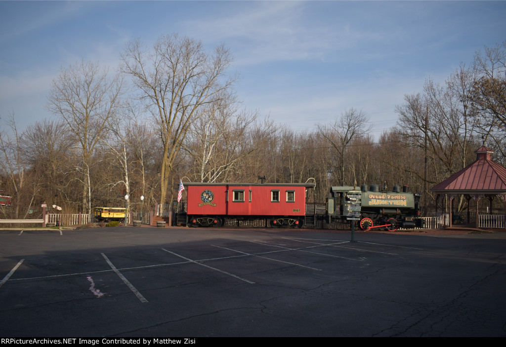 Grand Pacific Junction Steam Engine and Caboose